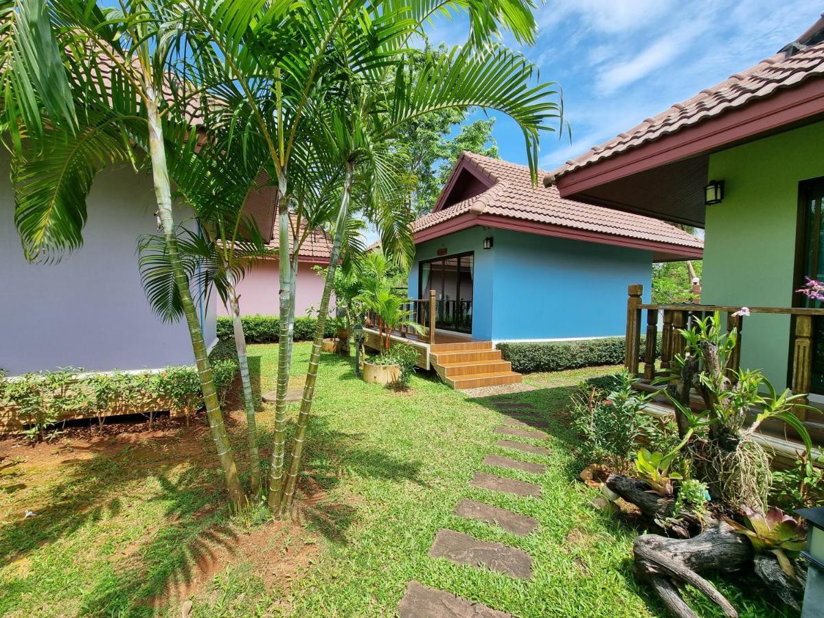 Pawarisa Resort Pathio Bagian luar foto