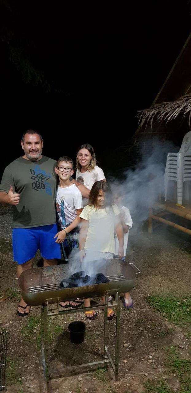 Pawarisa Resort Pathio Bagian luar foto