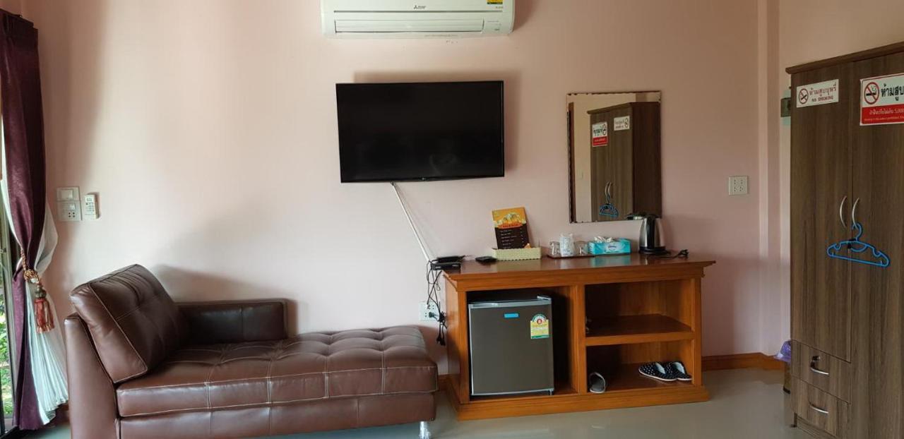 Pawarisa Resort Pathio Bagian luar foto